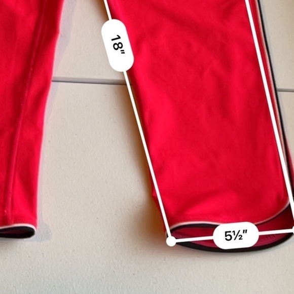 Fabletics Capri Legging Size Medium - Picture 8 of 10